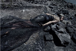 Illustration for article titled Vogue Italia's Awful Oil Spill Fashion Shoot